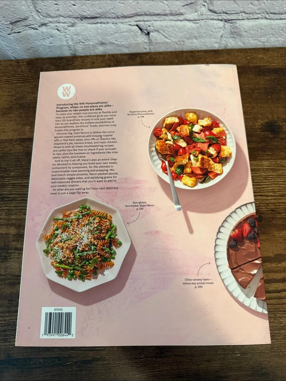 Weight Watchers The Personal Points Cookbook - Pink Cover